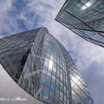 モード学園コクーンタワー