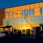 鏡の向こうの朝日